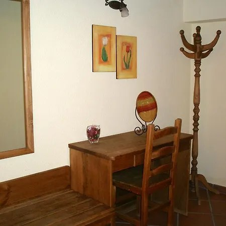 Ca De Marti Apartmán *